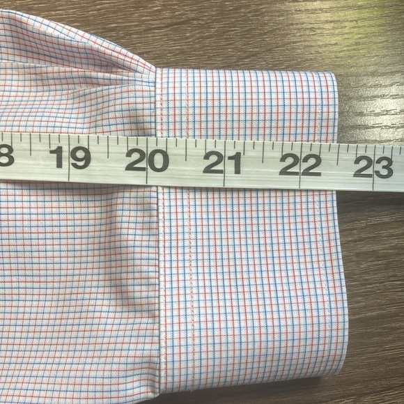 EUC Brooks Brothers 346 Regular Fit Non-Iron Men's Button Front Shirt 16 1/2-2/3 - Picture 4 of 8